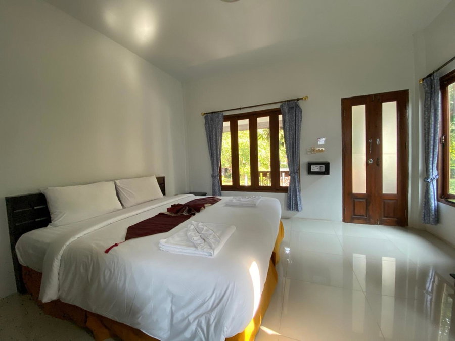 Yuwadee Resort, Ban Chalong, ประเทศไทย