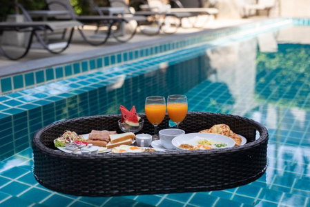 The Bell Airport Phuket Hotel - SHA Extra Plus, คาทุ, ประเทศไทย