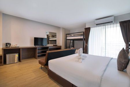 The Bell Airport Phuket Hotel - SHA Extra Plus, คาทุ, ประเทศไทย