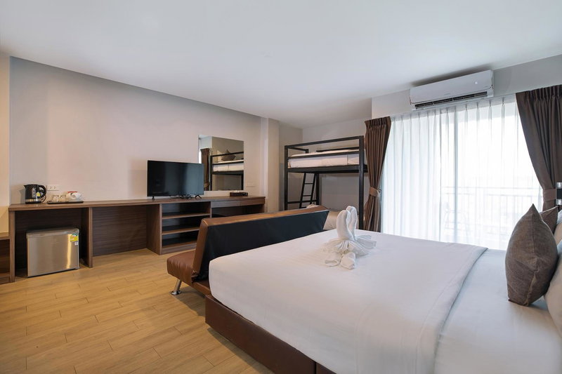 The Bell Airport Phuket Hotel - SHA Extra Plus, คาทุ, ประเทศไทย