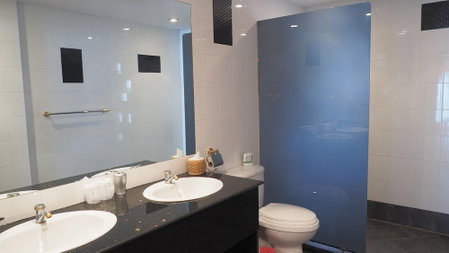 Aquarius Gay Guesthouse & Sauna, คาทุ, ประเทศไทย