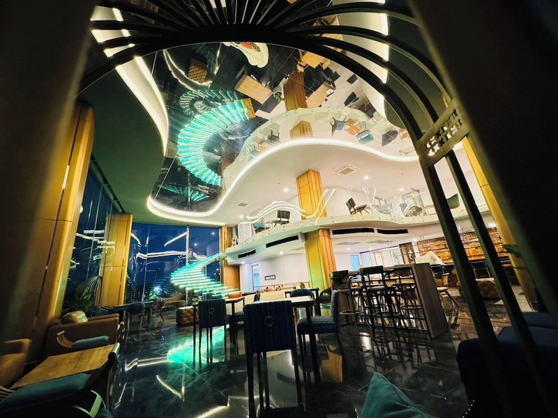 The Blue Mavi Hotel, Ban Chalong, ประเทศไทย