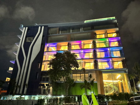 The Blue Mavi Hotel, Ban Chalong, ประเทศไทย