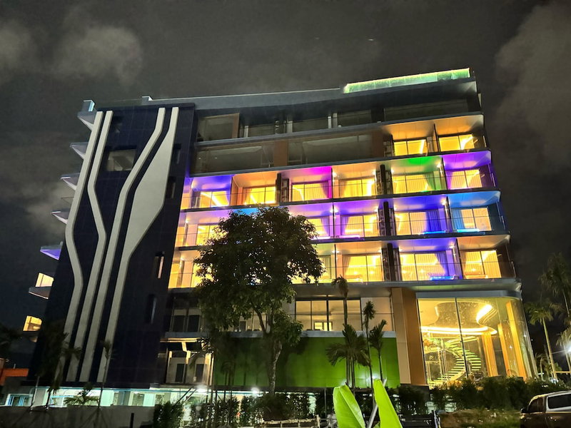 The Blue Mavi Hotel, Ban Chalong, ประเทศไทย