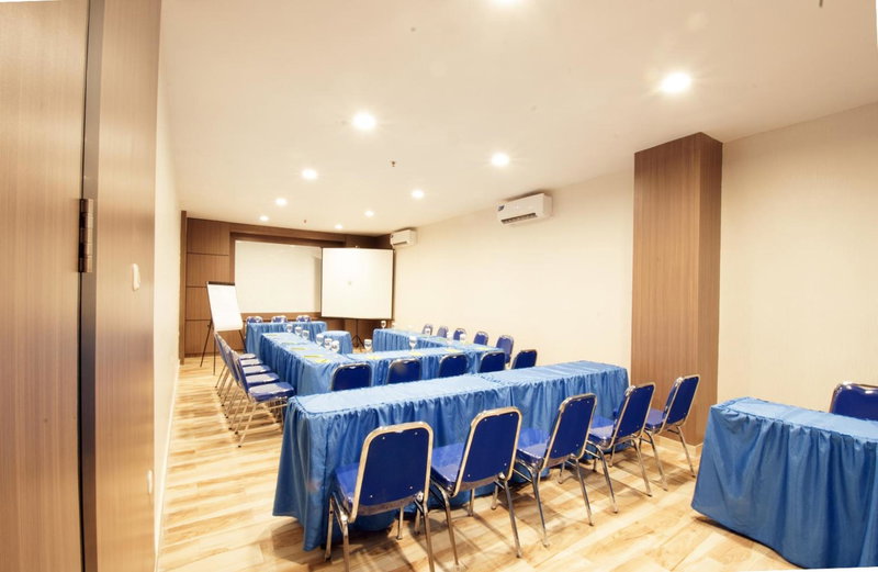 Genio Hotel Manado, Manado, Indonesia