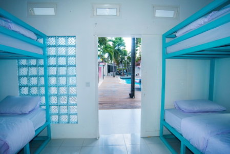Mad Monkey Kuta Lombok - Hostel, Praya, Indonesia