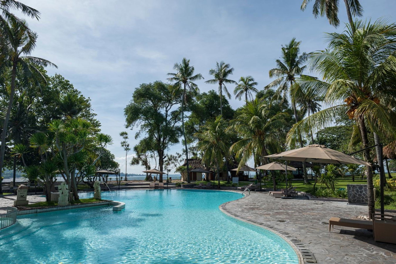 Merumatta Senggigi Lombok, Mataram, Indonesia