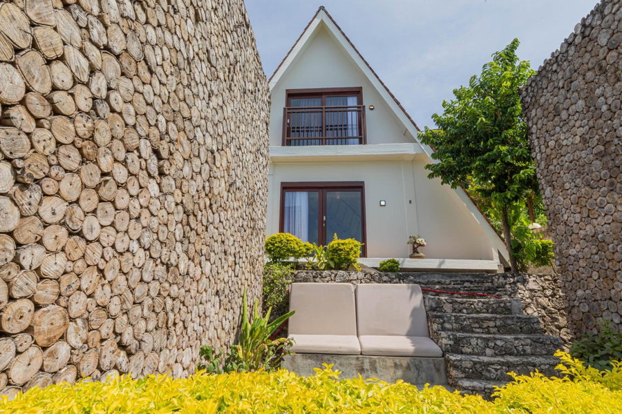 Kabeh Jati Garden Villa & Restaurant, Nusa Penida, Indonesia