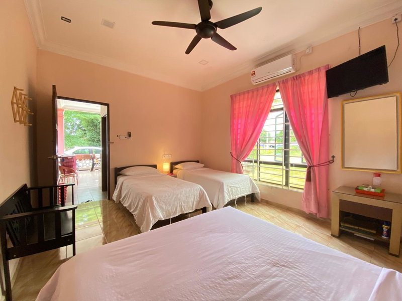 Besut Guesthouse, Kuala Besut, Malaysia