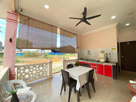 Besut Guesthouse, Kuala Besut, Malaysia
