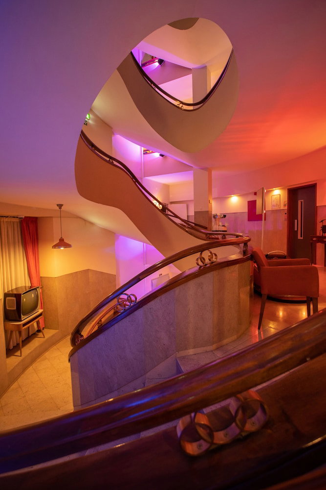 Hotel · Pão de Açúcar – Vintage Bumper Car Hotel, Porto