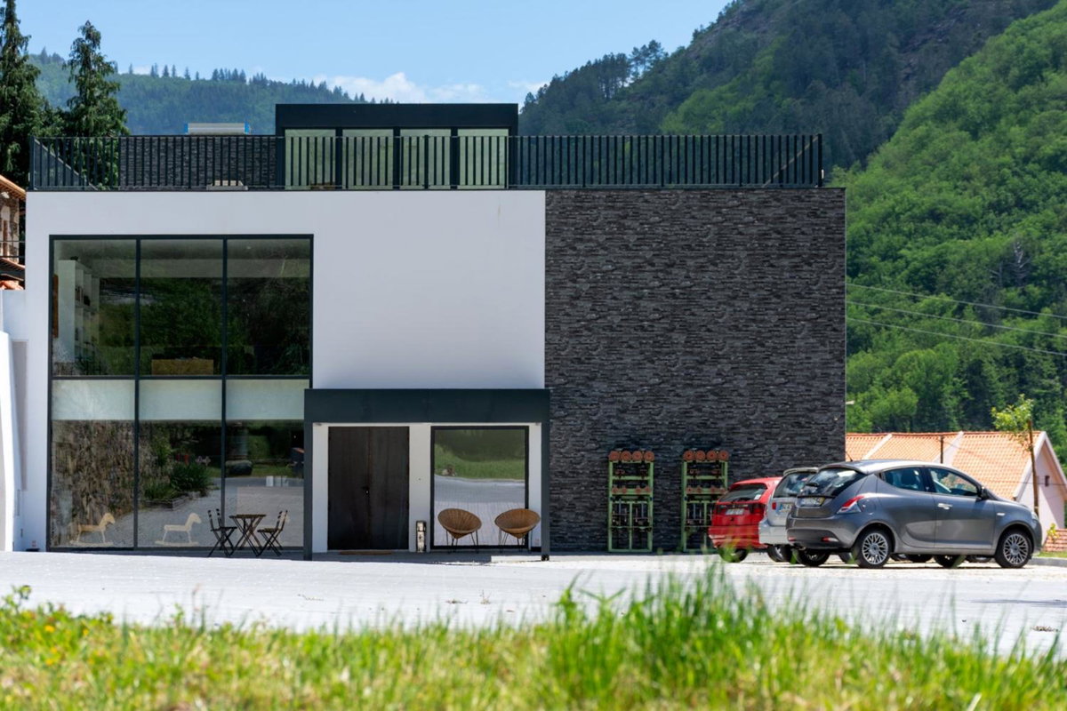 Hotel da Fábrica, Portugal