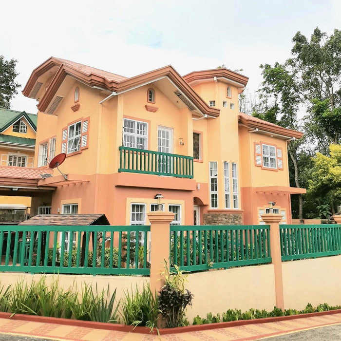 Charming Tagaytay Vacation Home, Patuto, Philippines
