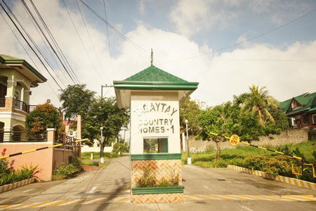 Charming Tagaytay Vacation Home, Patuto, Philippines