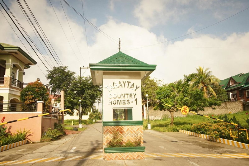 Charming Tagaytay Vacation Home, Patuto, Philippines