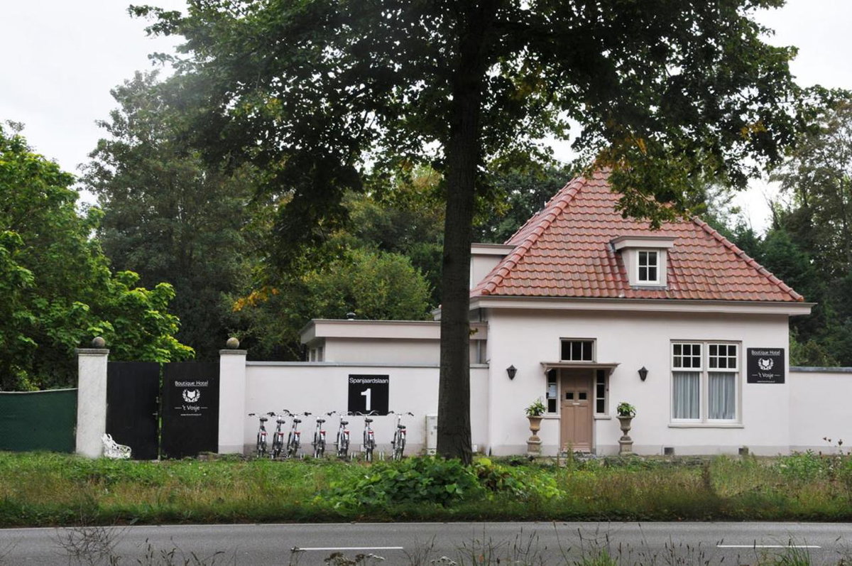 Отель · Boutique Hotel 't Vosje, Heemstede