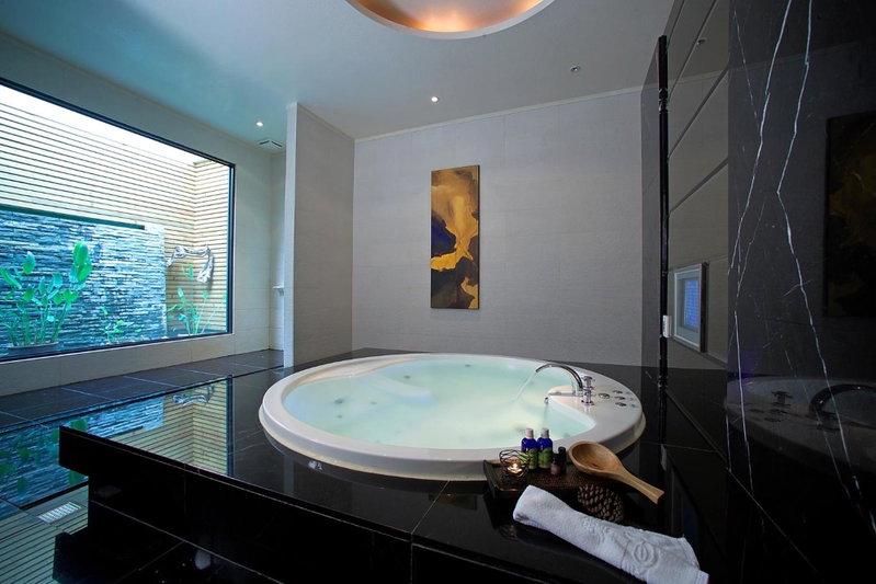 Spring SPA Motel 大里春天泡湯旅館, Taichung, 台湾