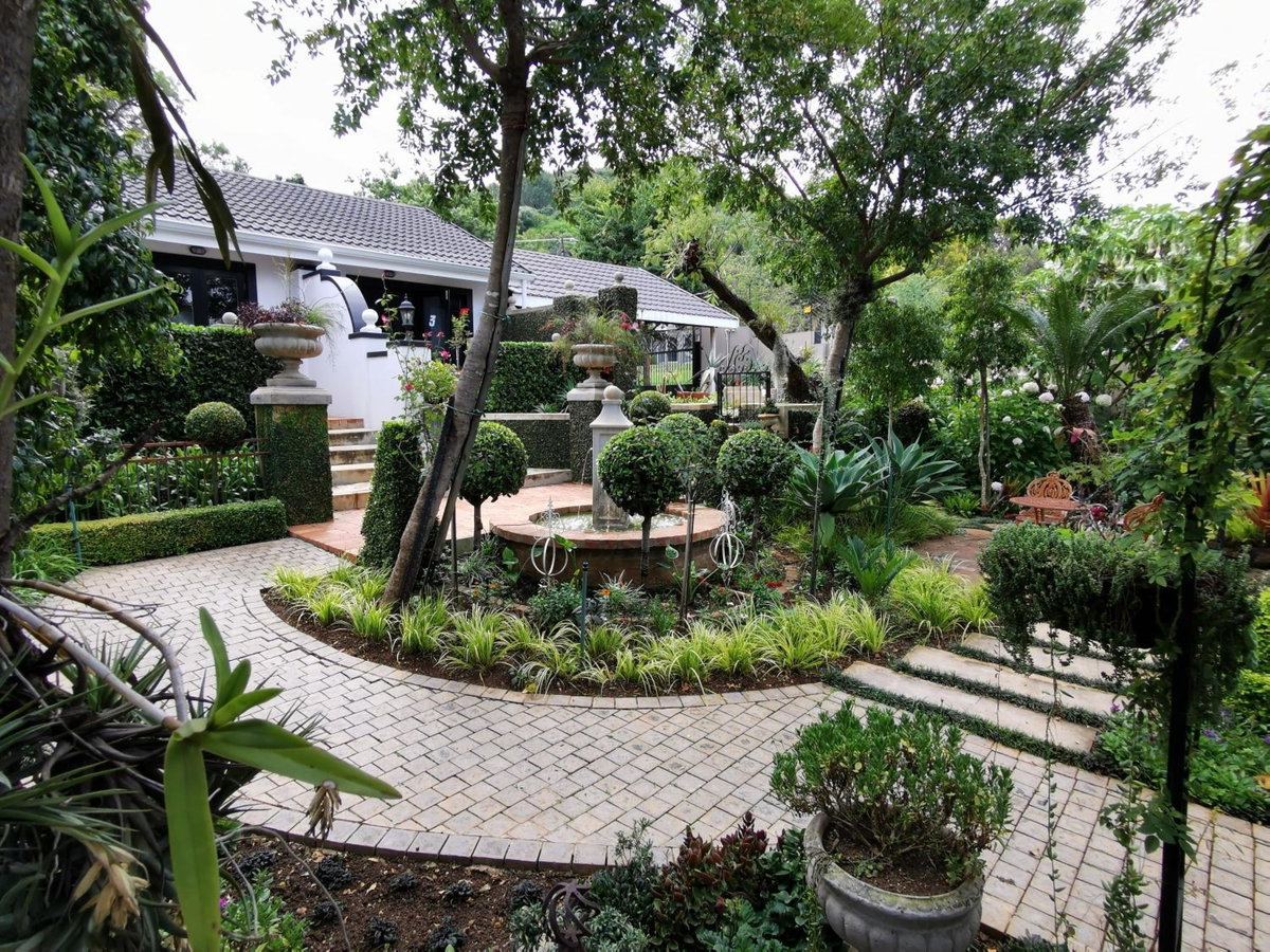 Hotel · At 98 on Lynburn Guest House, Pretoria