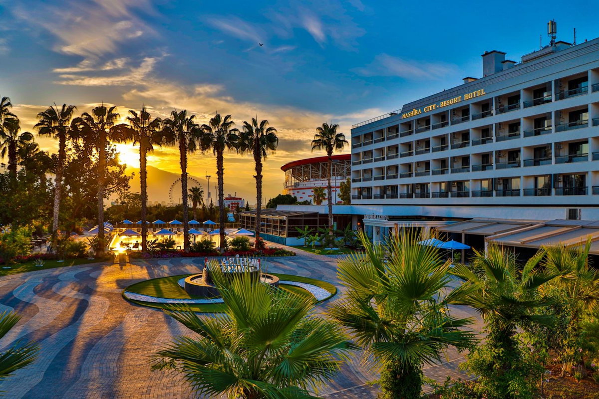 Nashira City Resort Hotel, Turquía