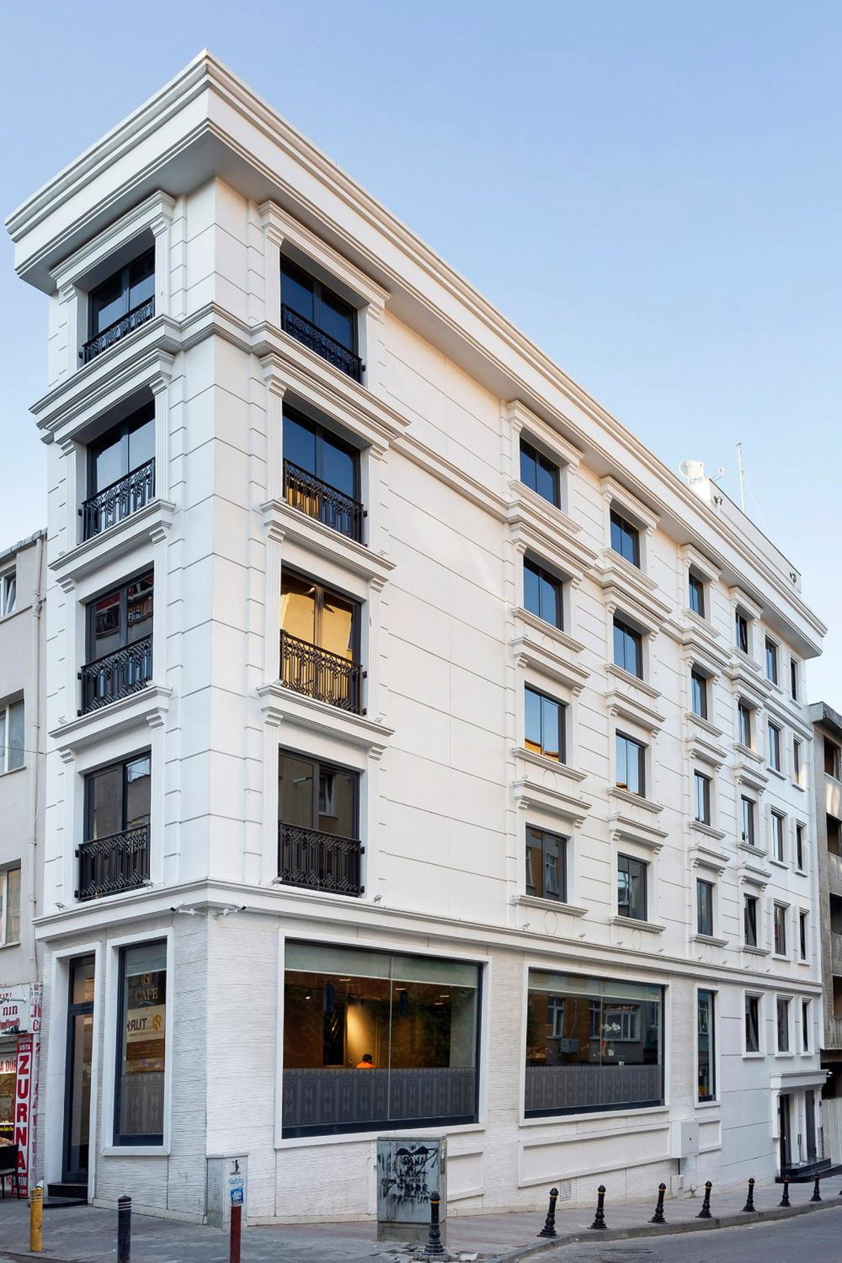 Güner Business Hotel, Turquía