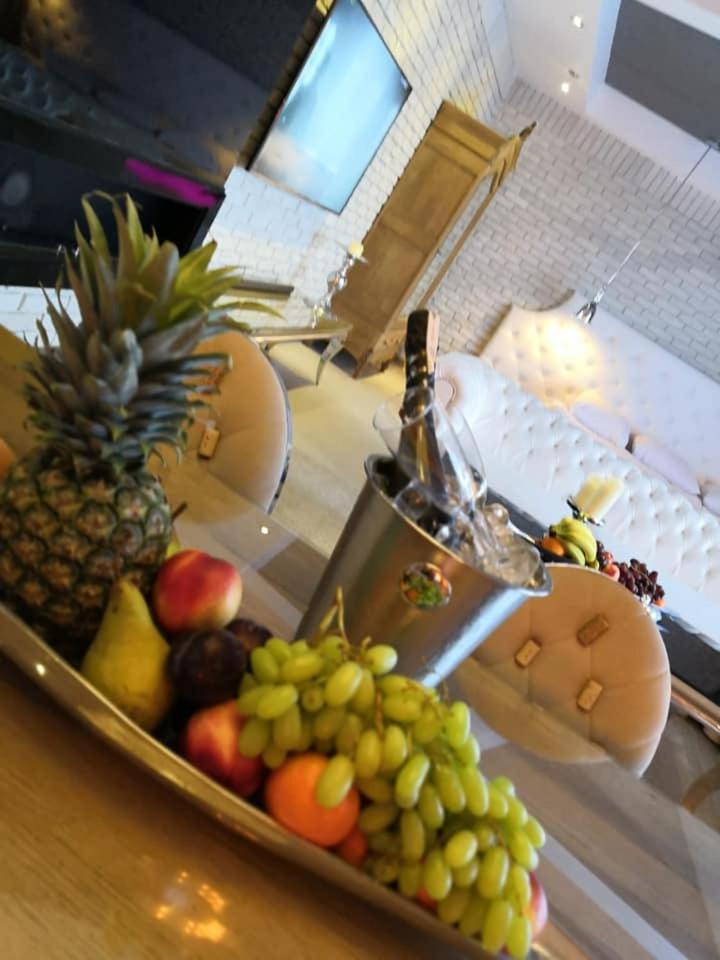 Hotel · Hotel Ramka & Restaurant & Wine Bar, Poznan