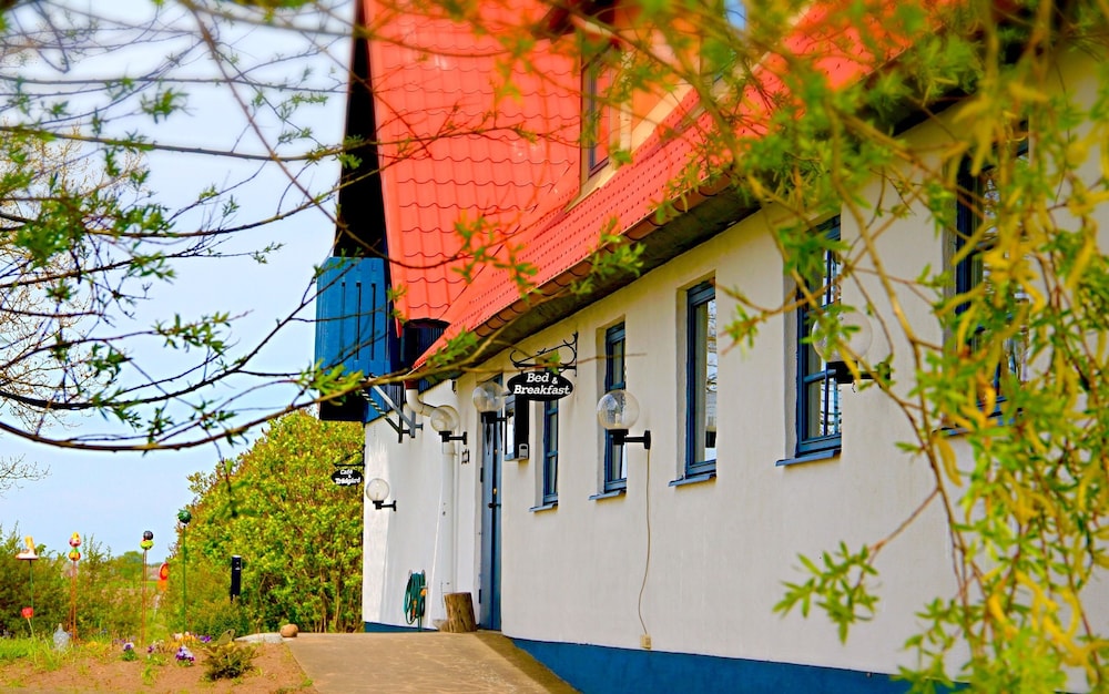 Tryde 1303 Bed & Breakfast, Sweden