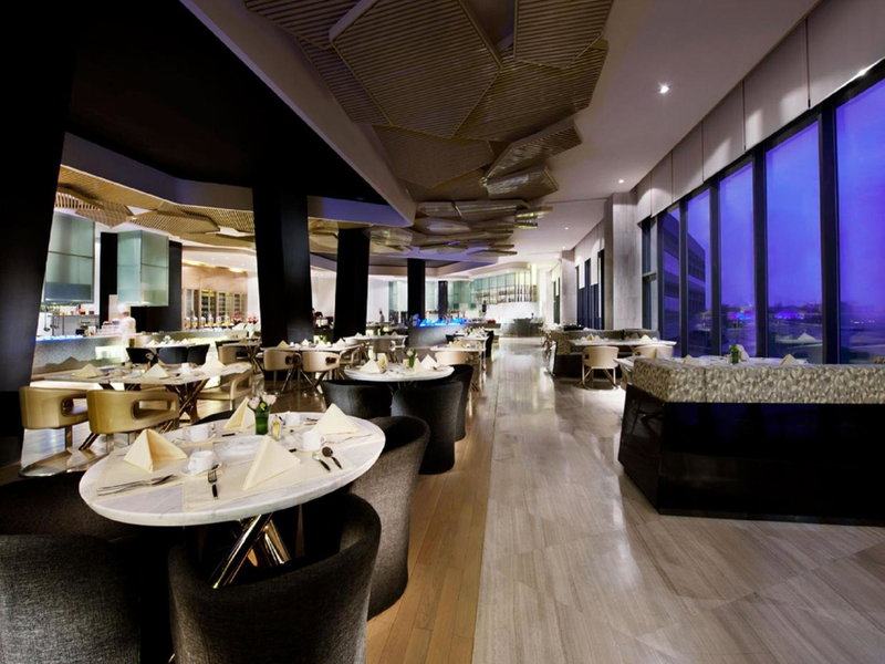 Wyndham Grand Qingdao, Yinzhu, 中国