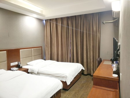 Huaxi Hotel, Hulan, 中国