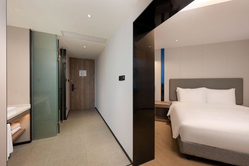 Holiday Inn Express Shanghai Jing'an Temple by IHG, Shanghai, 中国