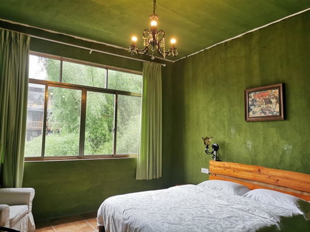 Yangshuo Eden's Social Guesthouse - cozy garden coffee & & night beers & near to yulongriver&Bespoke tour service, Yangshuo, 中国