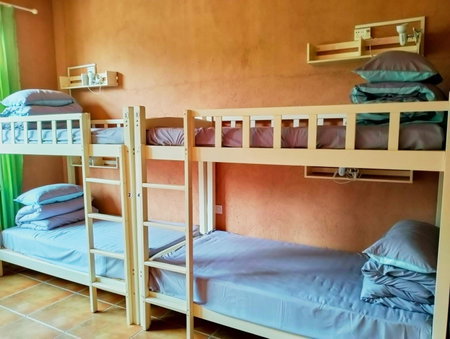 Yangshuo Eden's Social Guesthouse - cozy garden coffee & & night beers & near to yulongriver&Bespoke tour service, Yangshuo, 中国