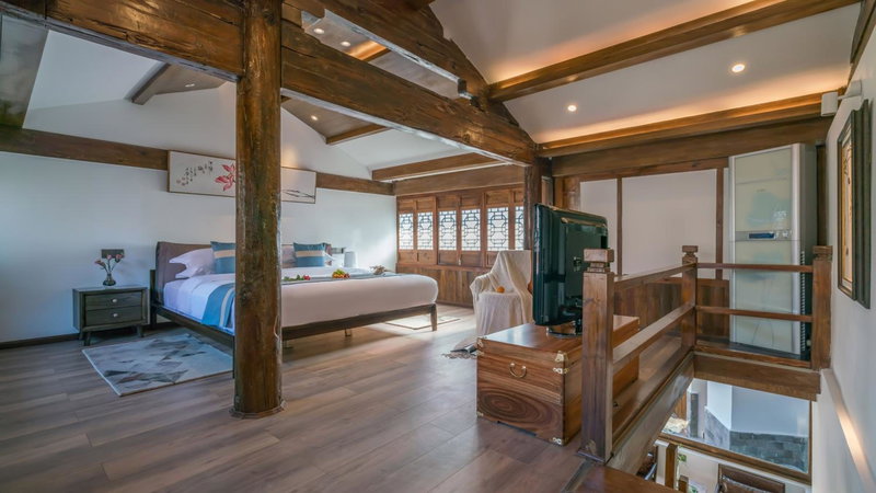 Lijiang Lize Graceland Artistic-Suite Hotel 丽泽雅舍画院客栈木府院, Lijiang, 中国