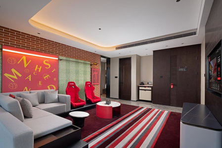 Radisson Red Guangzhou South Railway Station, Shiqiao, 中国