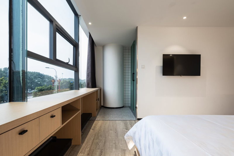 Changsha Desti Youth Park Hostel Wuyi Square-24H Reception&Cafe& Bar& Luggage Storage& Large Public Area, Changsha, 中国