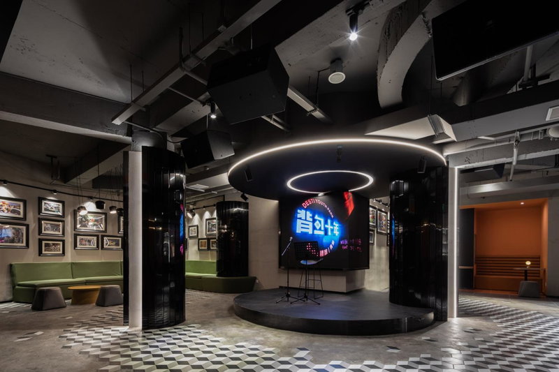 Changsha Desti Youth Park Hostel Wuyi Square-24H Reception&Cafe& Bar& Luggage Storage& Large Public Area, Changsha, 中国