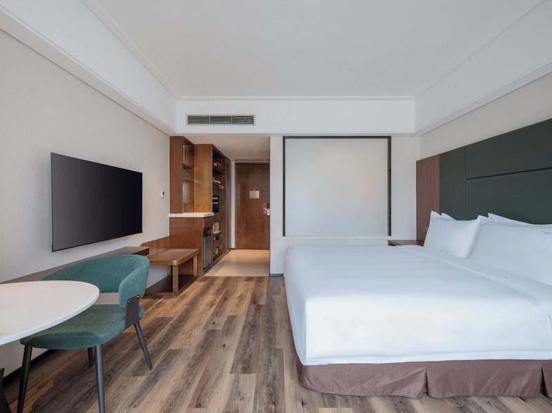 Holiday Inn Qingdao City Centre by IHG, Qingdao, 中国