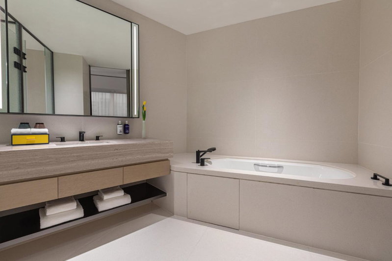 voco Suites Shanghai Hongqiao CBD by IHG, Shanghai, 中国