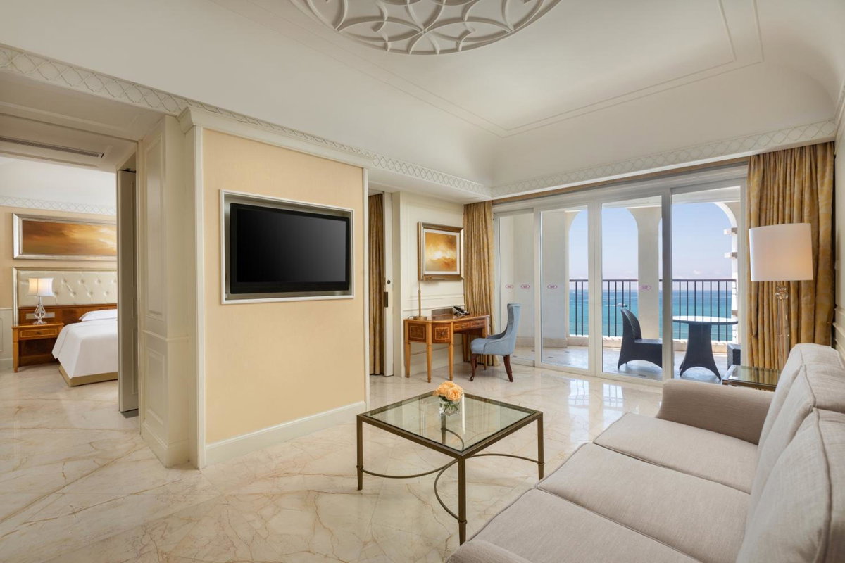 Crowne Plaza Resort Sanya Bay by IHG, China