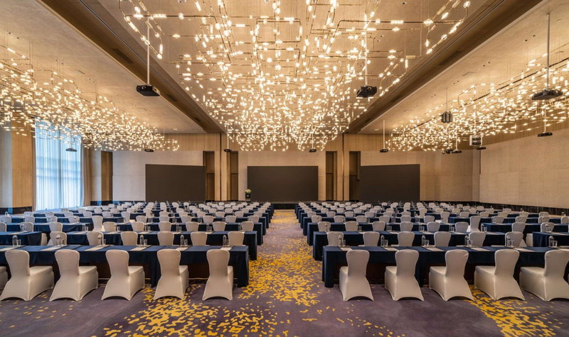 深圳国际会展中心希尔顿酒店 前海华发冰雪世界店 Hilton Shenzhen World Exhibition & Convention Centre Qianhai Snow World, Humen, 中国