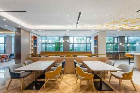 Holiday Inn Express Jiangmen East Station by IHG, Jiangmen, 中国