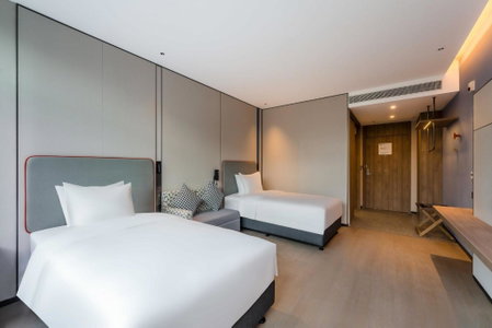 Holiday Inn Express Jiangmen East Station by IHG, Jiangmen, 中国