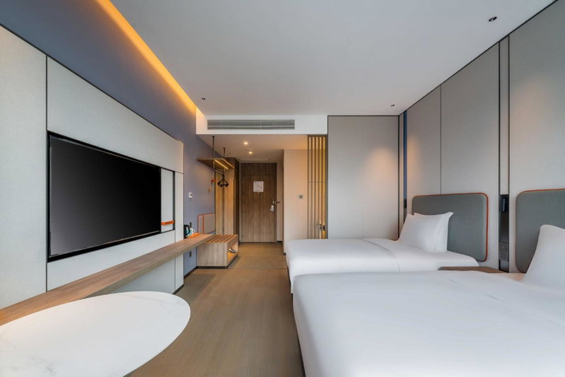 Holiday Inn Express Jiangmen East Station by IHG, Jiangmen, 中国