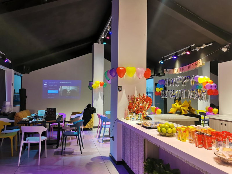 Yangshuo Emoji Youth Hostel & Boutique Hotel, Yangshuo, 中国