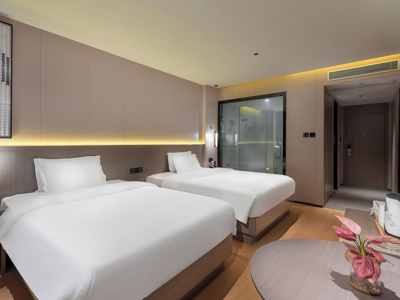 Lavande International Hotel Guangzhou TaiKoo Hui Square Shipaiqiao Metro Station Branch - Free Shuttle Bus to Canton Fair Complex During Canton Fair Period, Guangzhou, 中国