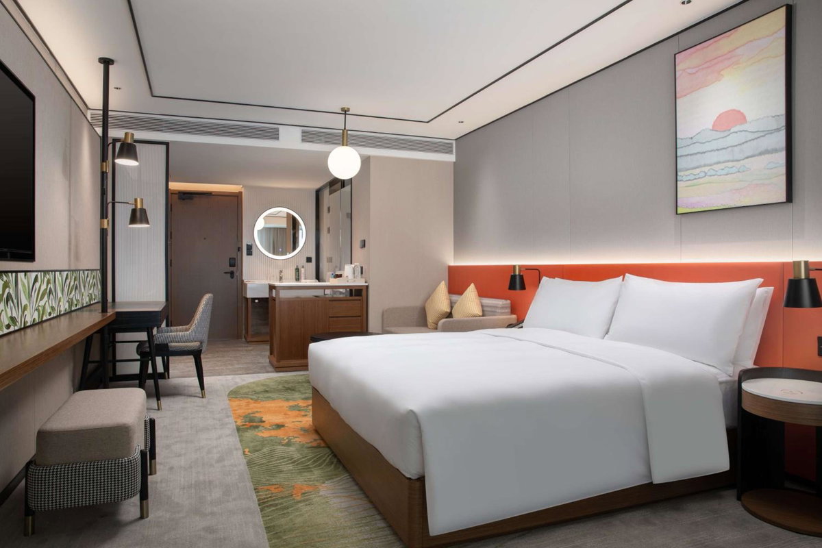 Hilton Garden Inn Beihai Railway Station, China