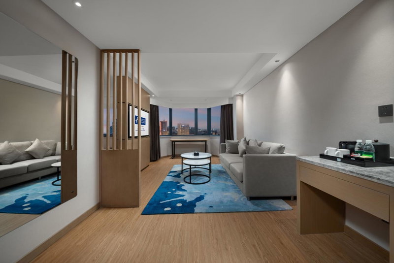 Holiday Inn Express Nanchang Bayi Square by IHG, Nanchang, 中国