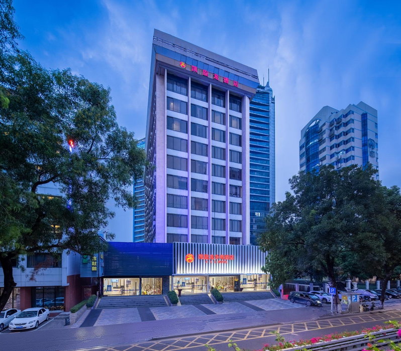 凯旋龙酒店广州区庄地铁站店 交易会期间提供免费穿梭巴士, Guangzhou, 中国