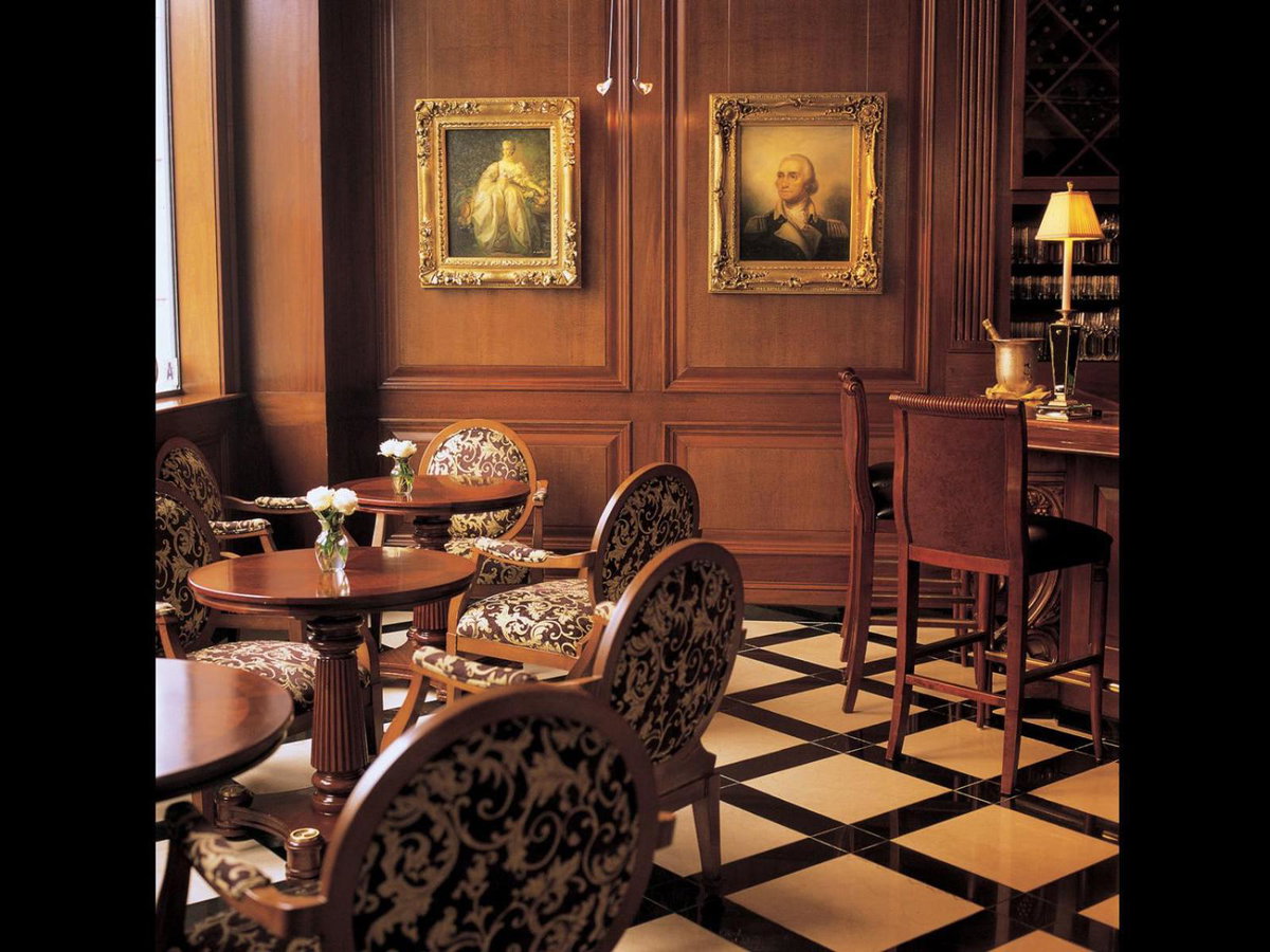 Market Pavilion Hotel, United States