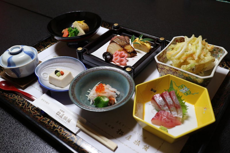 Jizokan Matsuya Ryokan, Nagano, Japan