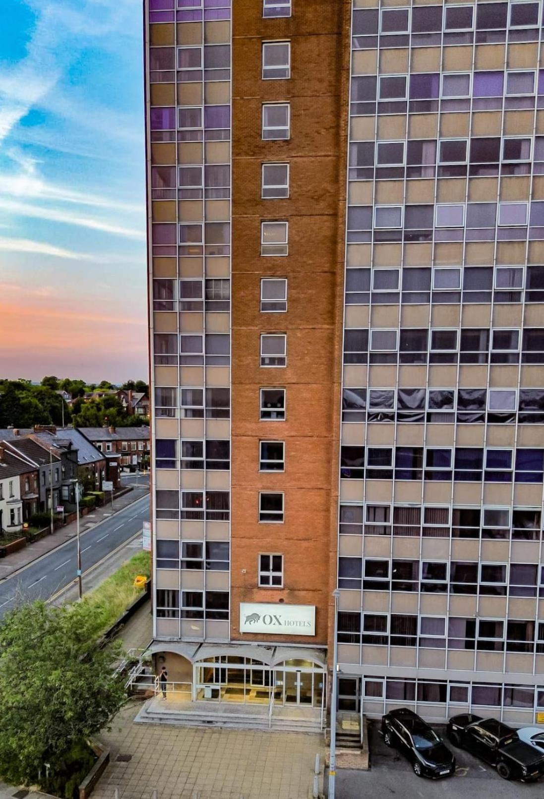 Hotel · Ox Hotel Manchester, Eccles